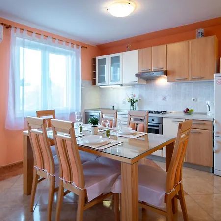 Kastell-4 By Interhome Lopar