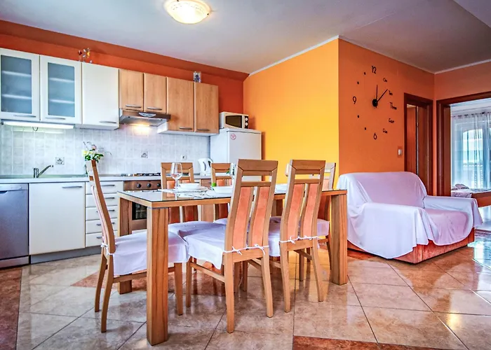 Kastell-4 By Interhome Appartement Lopar